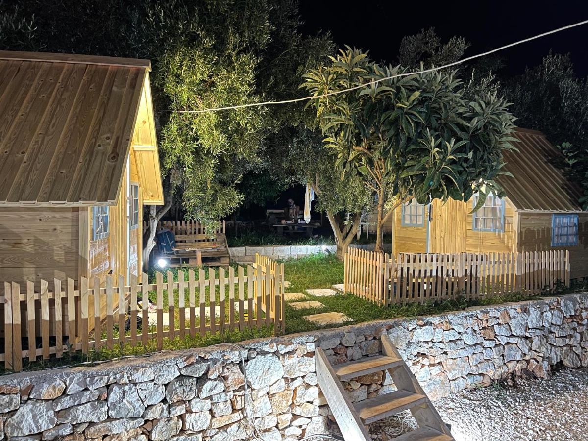 Camping Albania-Secret Village Den Sarandë Exterior foto